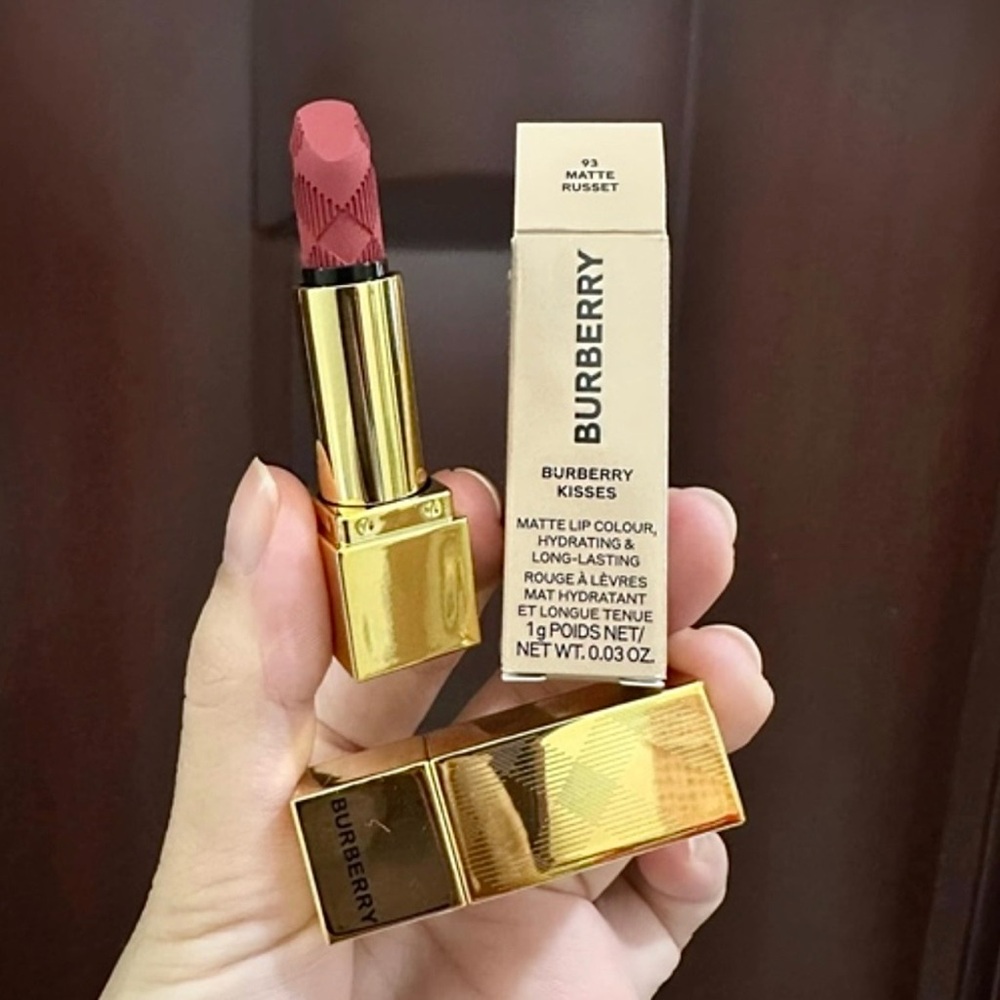 New Burberry Kisses Lip Color (93 Matte Russet)